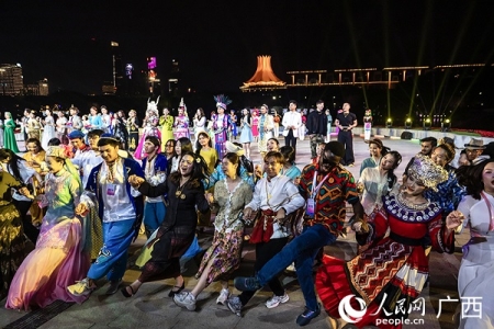 “让世界听见广西“潮”能量