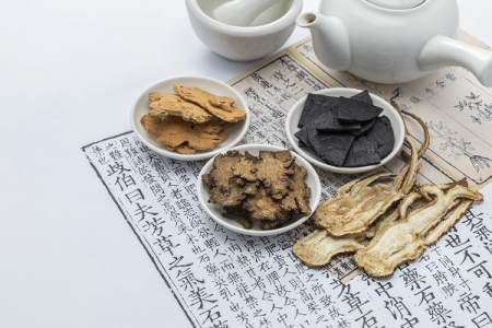 中药见效慢是误解 智造升级铸就大健康底气