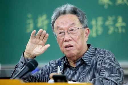 王蒙：九十鲐背矣，文心常新