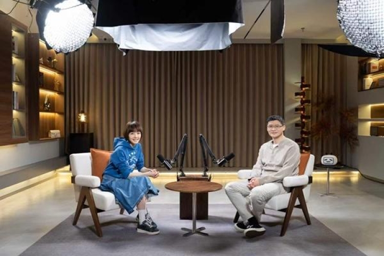 当声音成为“主场”，播客点亮新大众文艺