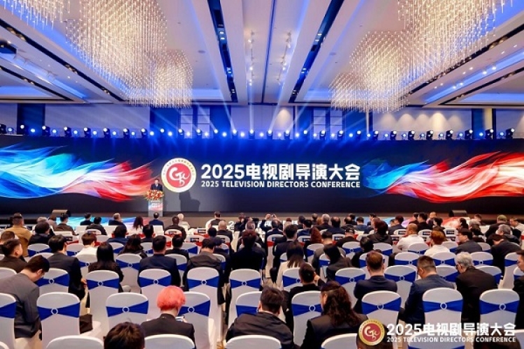 电视剧行业如何正视变化与压力，拥抱时代，思变求精？