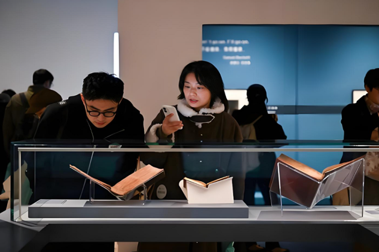 走近英语文学史上最璀璨的作家群像