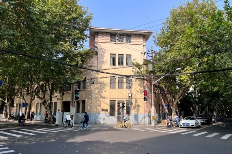 上海图书馆家谱馆“回家”了