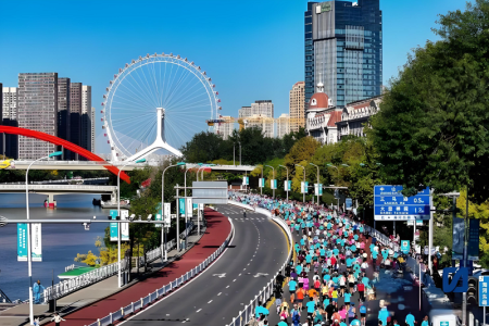 一条赛道，串联城市历史与时代脉搏，看尽津门风华