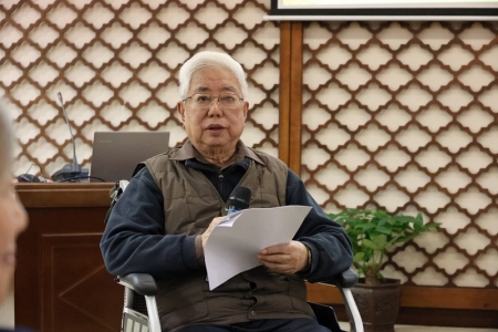 97岁作家李致出新书：一生信奉“把心交给读者”