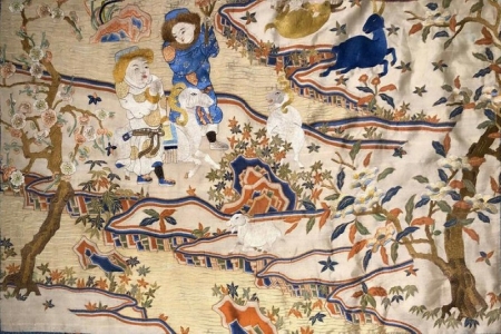 清代《缂丝加绣九阳消寒图》鉴赏