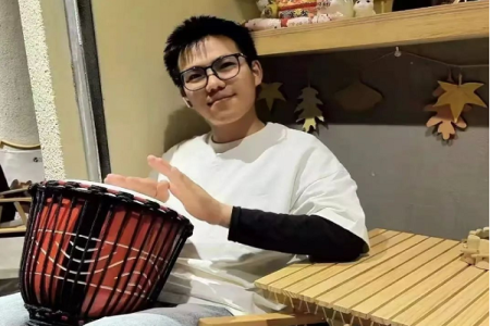 许焕：既是局外人，也是行动力超人