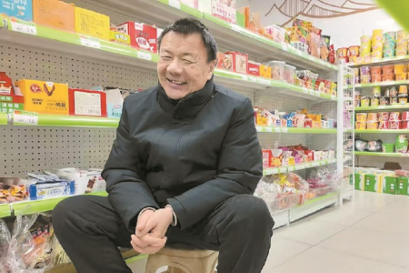 外卖诗人王计兵：“在固态的生活中找到写作的形状”