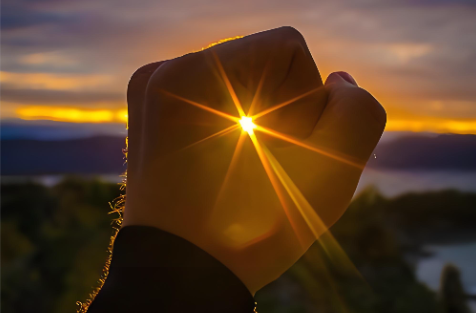 4【3】天晴了，母亲攥紧一束阳光