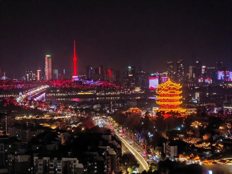 5【1】黄鹤楼灯亮起的时候