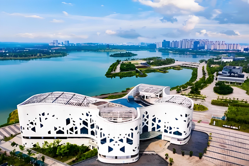 5【3】因为一座馆，爱上这座城